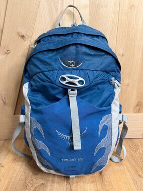 Osprey Talon 22 Mens Hiking Backpack Blue Lightweight Ventilated Mesh Back Panel